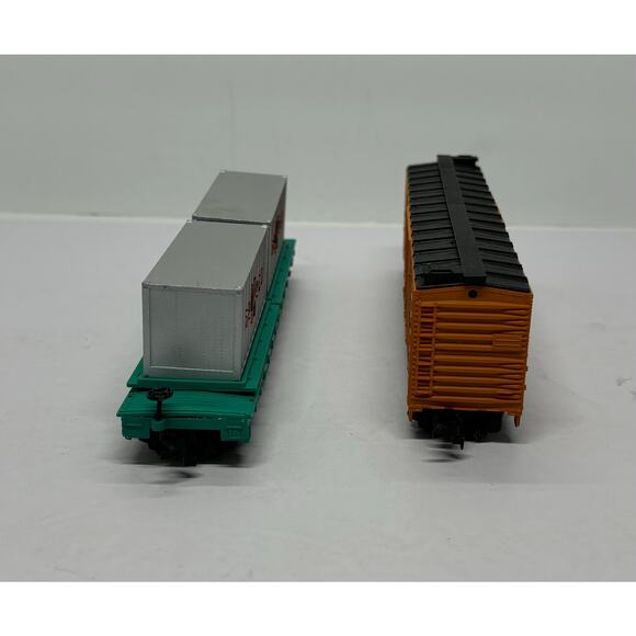 AHM HO Scale Flat Car With Sea Land Containers & Pacific Fruit Express Freight - Picture 5 of 7